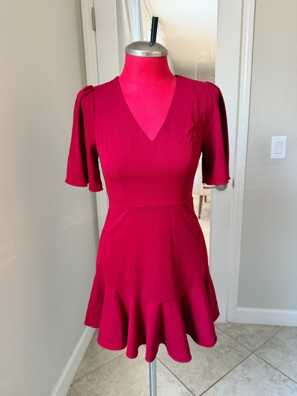 essue V-Neck Ruffle Hem Mini Dress in Fuchsia